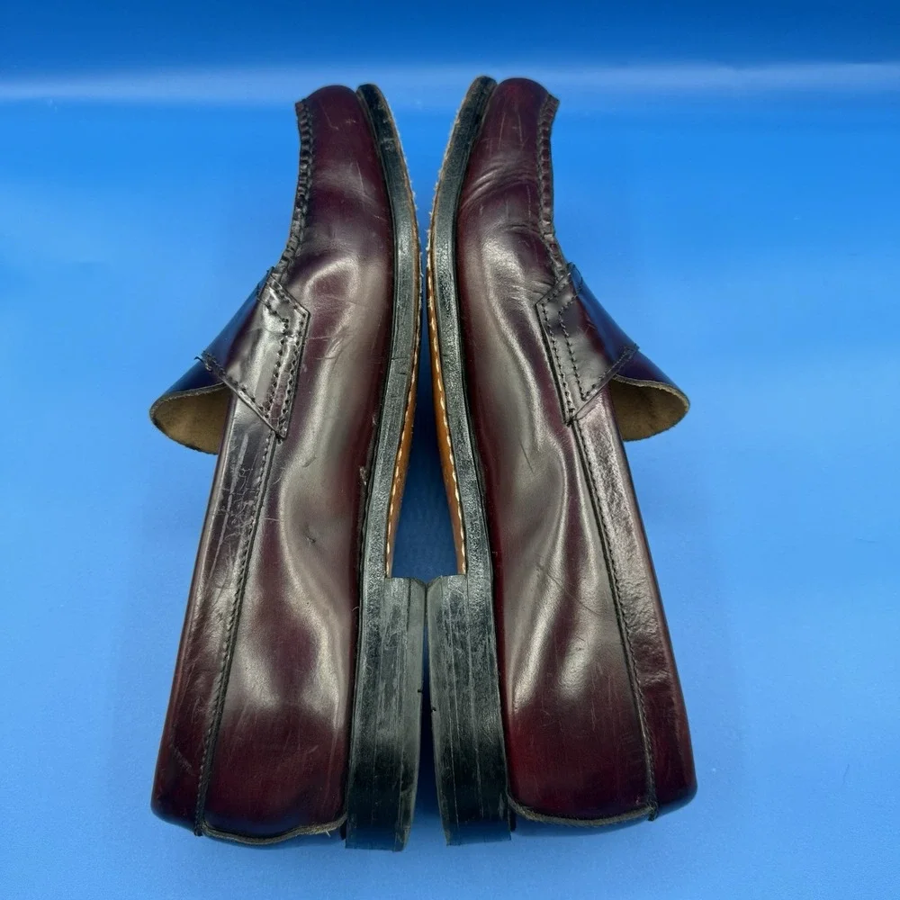 G.H. Bass & Co. Weejuns Burgundy Leather Penny Loafers Men's Size 9.5 EE